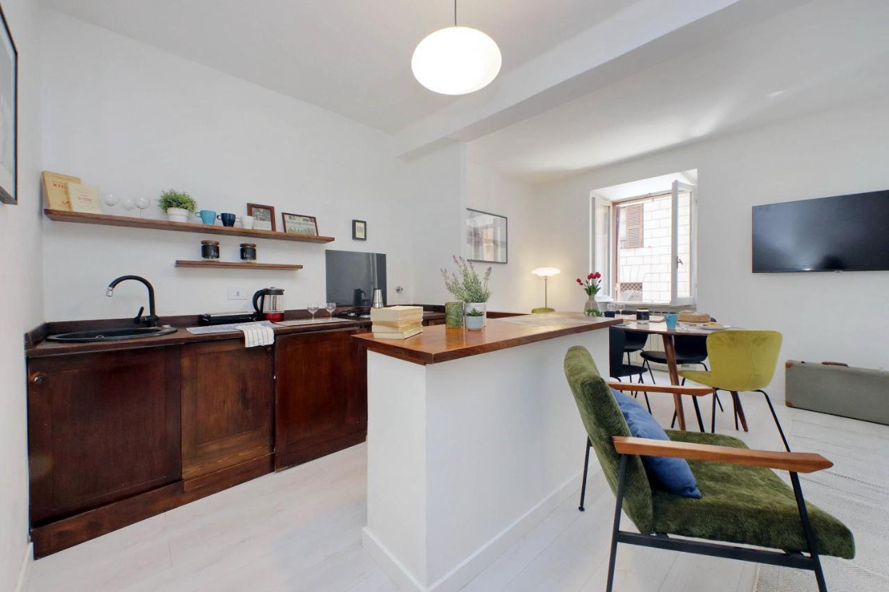 Monti Spacious Apartment 2 Roma Exterior foto